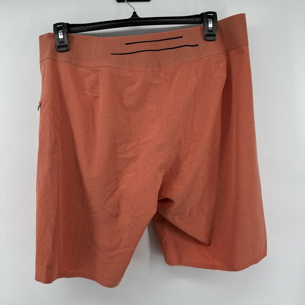 Lululemon Men's Size 40 Orange Swimming Shorts Board Shorts Swim Trunks - Picture 8 of 8